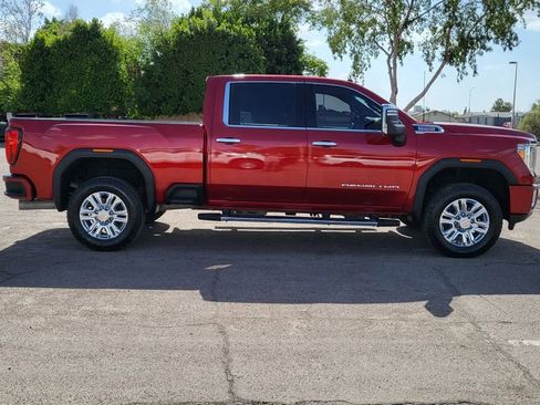 Used 2023 GMC Sierra 2500 Denali AWD/4WD image 10