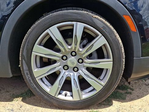 Used 2020 Cadillac XT4 Premium Luxury w/ Cold Weather Package FWD image 8