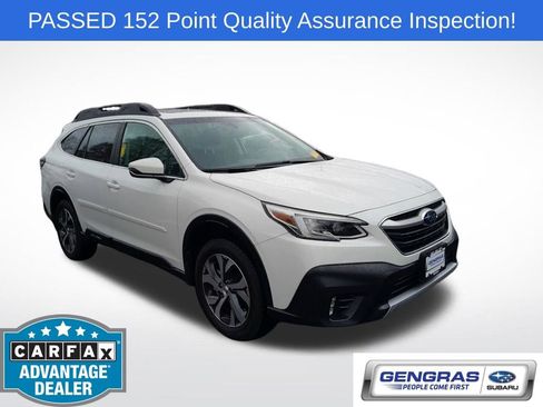 Used 2022 Subaru Outback Limited AWD/4WD image 1