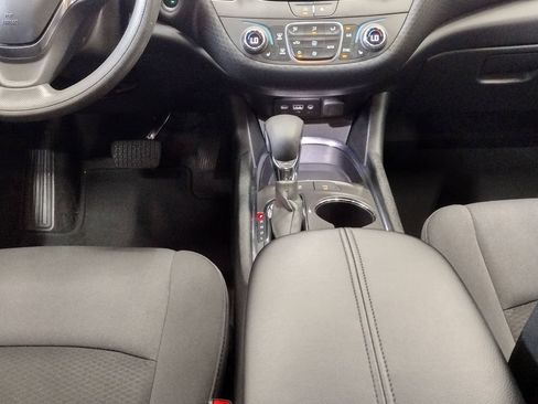 Used 2024 Chevrolet Malibu LT FWD image 36