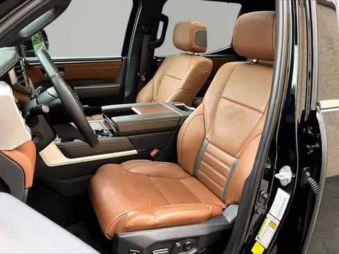 Used 2024 Toyota Tundra 1794 Edition AWD/4WD image 8
