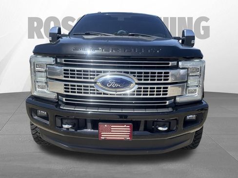 Used 2017 Ford F250 Platinum AWD/4WD image 2