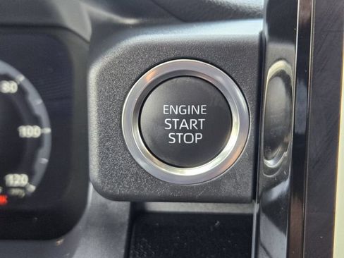 Used 2026 Toyota 4Runner Limited AWD/4WD image 21