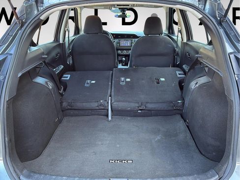 Used 2022 Nissan Kicks S FWD image 26