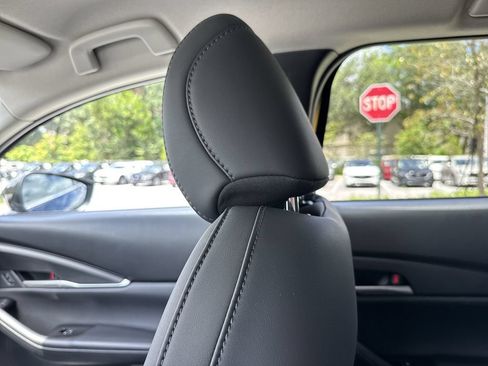 Certified 2025 MAZDA CX-30 AWD 2.5 S w/ Select Sport Pkg image 16