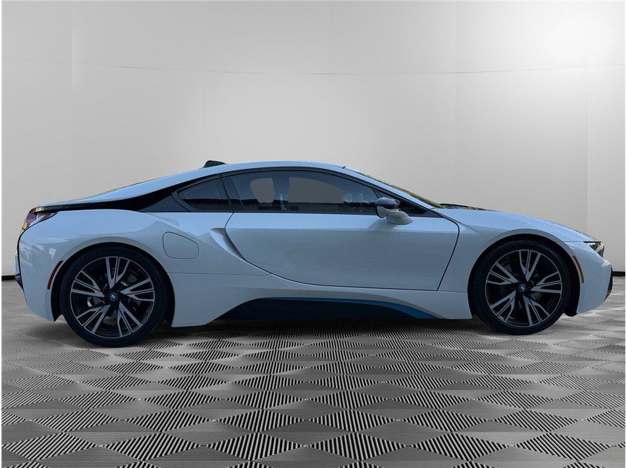 Used 2015 BMW i8 AWD/4WD image 6