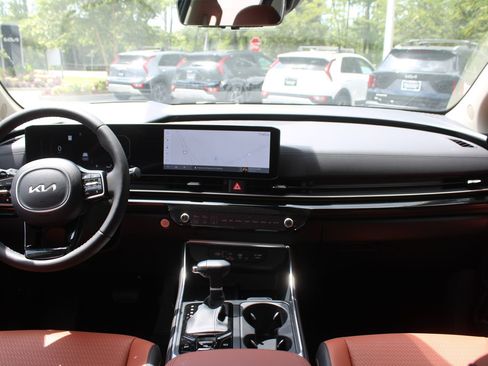 New 2026 Kia Carnival SX Prestige FWD image 31