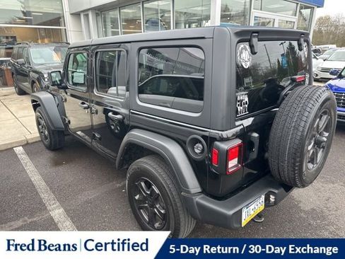 Used 2022 Jeep Wrangler Unlimited Sport image 6