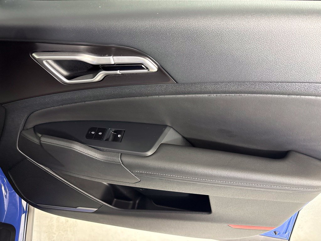 New 2026 Kia Sportage EX FWD image 14