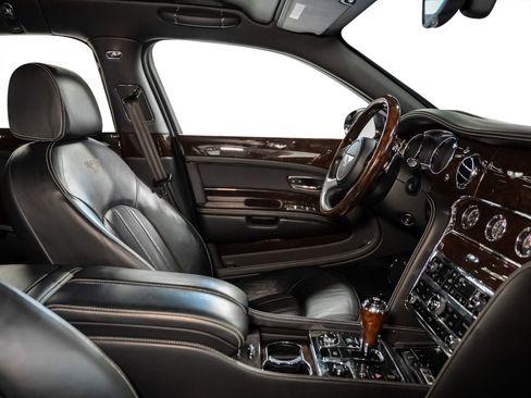 Used 2012 Bentley Mulsanne Base image 56