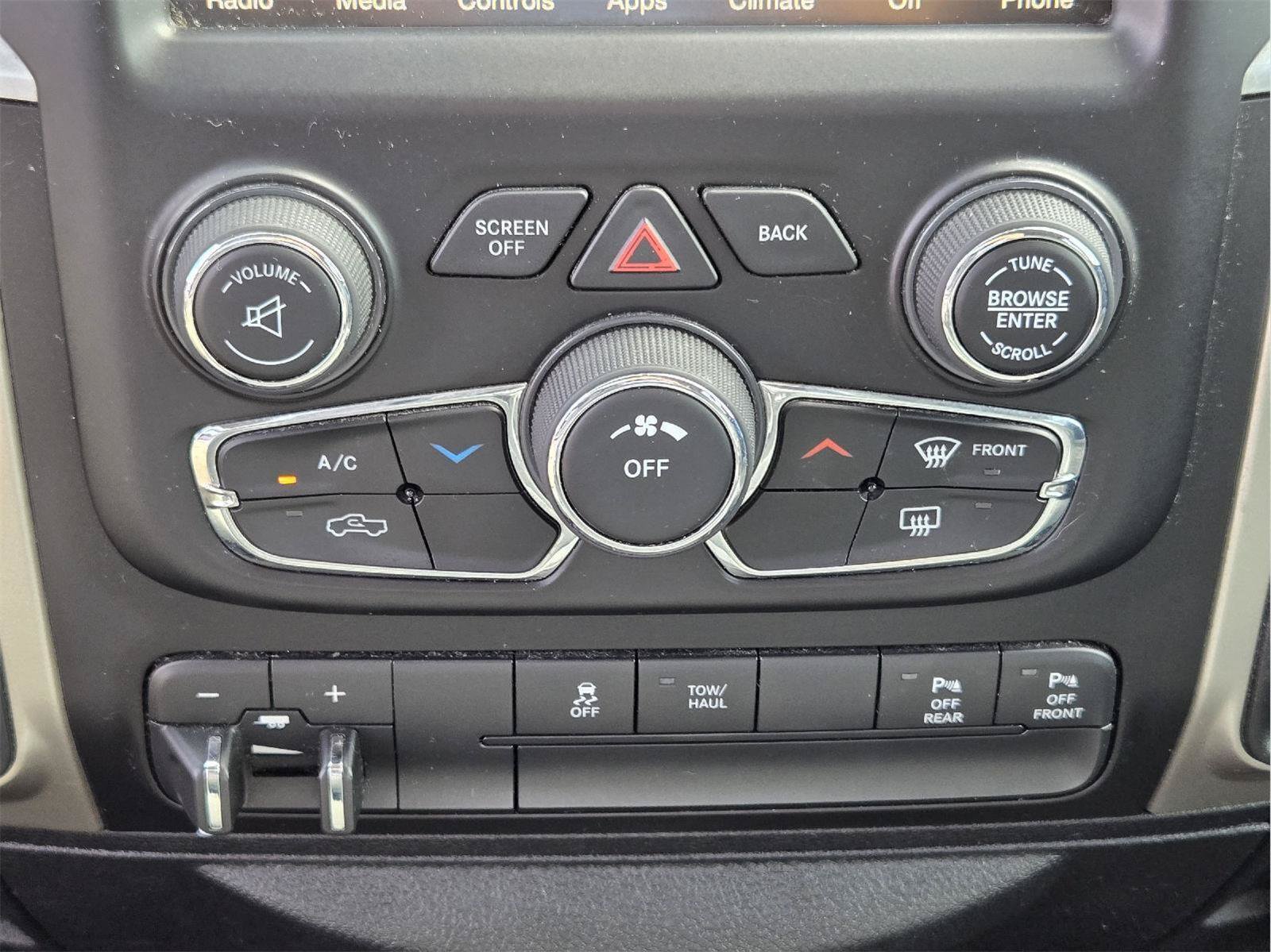 Used 2015 RAM 1500 Outdoorsman RWD image 17