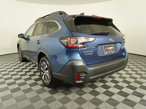 Used 2020 Subaru Outback Premium AWD/4WD image 5