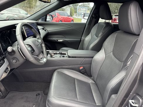 Used 2024 Lexus RX 350 Premium Plus w/ Convenience Package image 9