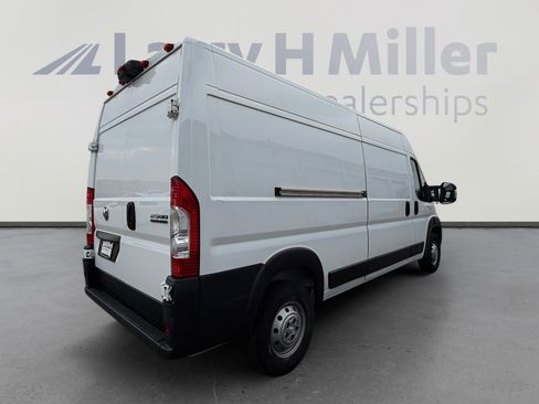 Used 2023 RAM ProMaster 2500 FWD image 5