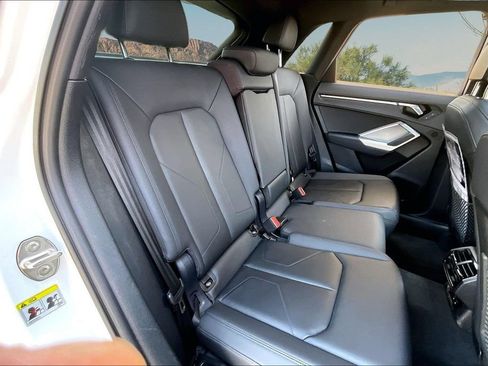 Used 2025 Audi Q3 2.0T Premium AWD/4WD image 27