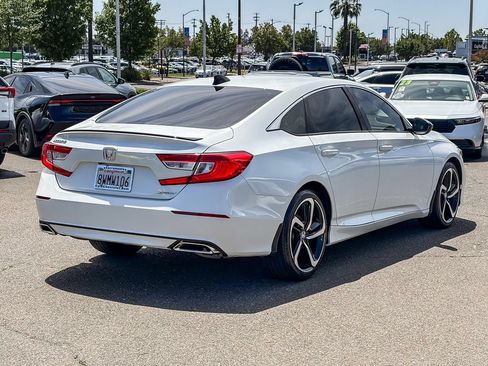 Used 2021 Honda Accord Sport image 4