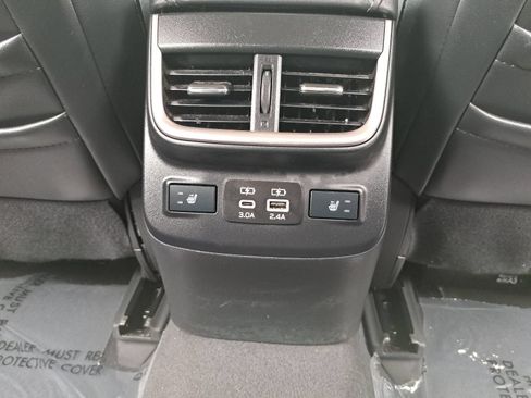 Used 2024 Subaru Outback Touring XT AWD/4WD image 12