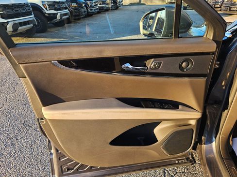 Used 2021 Lincoln Nautilus Reserve w/ Monochromatic Package image 21