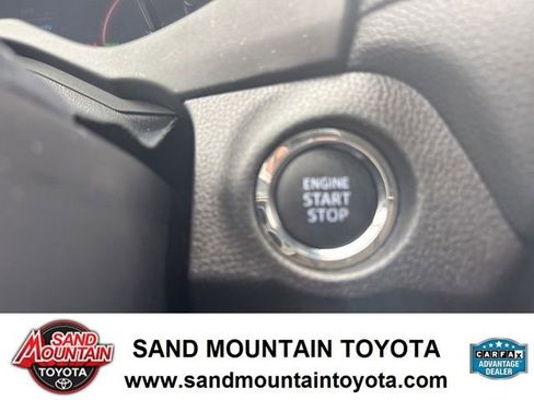 Used 2025 Toyota RAV4 XLE image 17