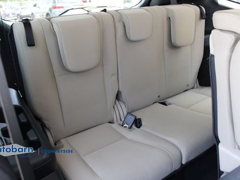 Used 2021 Subaru Ascent Premium w/ Convenience Package AWD/4WD image 25