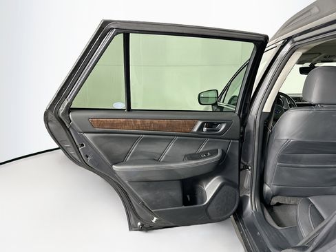 Used 2019 Subaru Outback 2.5i Limited image 27