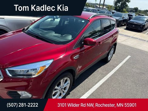 Used 2018 Ford Escape SE AWD/4WD image 1