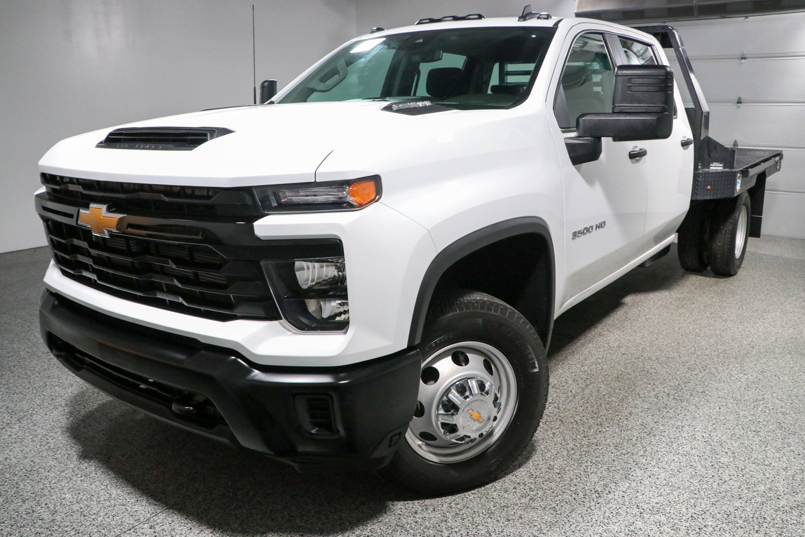 Used 2025 Chevrolet Silverado 3500 W/T AWD/4WD image 28
