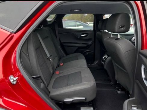 Used 2020 Chevrolet Blazer LT image 20
