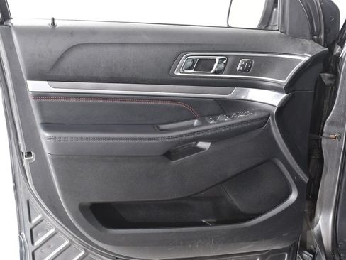 Used 2017 Ford Explorer Sport w/ Equipment Group 401A AWD/4WD image 26