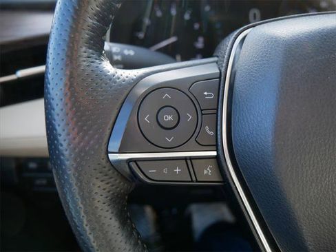 Certified 2021 Toyota Avalon XLE image 25