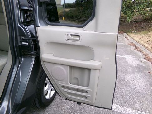 Used 2011 Honda Element EX image 12