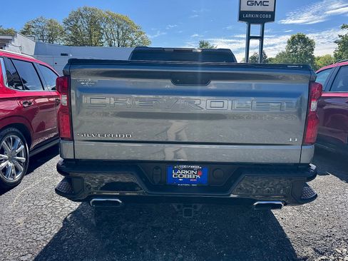 Used 2019 Chevrolet Silverado 1500 LT Trail Boss AWD/4WD image 6