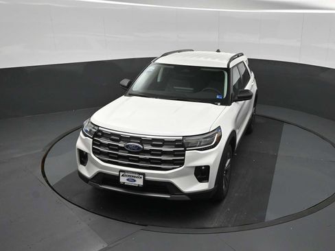 New 2026 Ford Explorer Active w/ Active Comfort Package AWD/4WD image 44