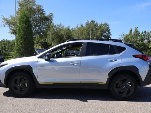 Used 2024 Subaru Crosstrek 2.5i Sport w/ Crosstrek Mirror Package AWD/4WD image 5
