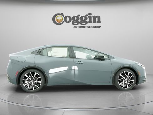 New 2026 Toyota Prius Plug-In Hybrid image 23