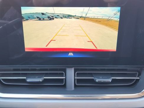 New 2026 Chevrolet Trax LT w/ Driver Confidence Package FWD image 16