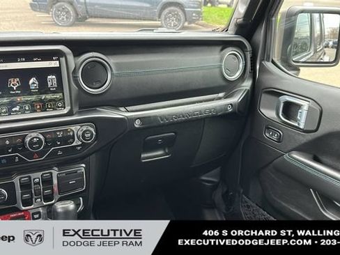Used 2022 Jeep Wrangler Unlimited Rubicon 4xe AWD/4WD image 26