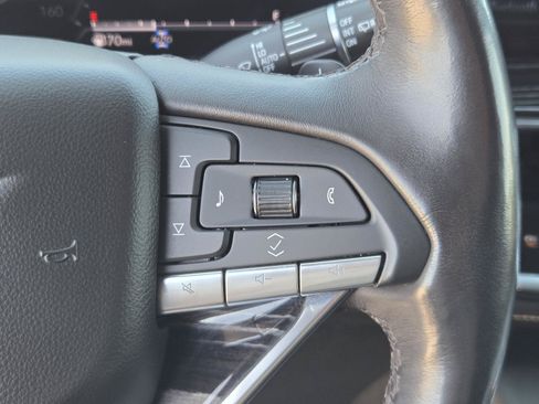 Used 2023 Cadillac Escalade Sport AWD/4WD image 17
