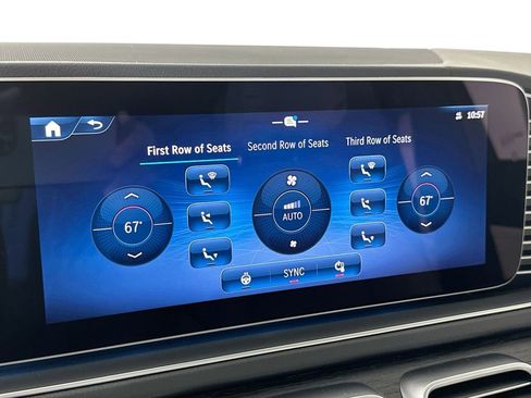 New 2026 Mercedes-Benz GLS 580 4MATIC image 14