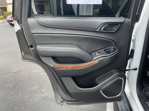 Used 2018 Chevrolet Tahoe Premier image 42