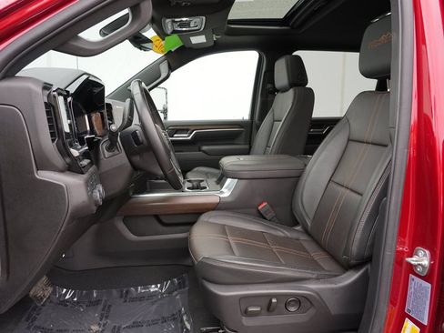 Used 2025 Chevrolet Silverado 3500 High Country w/ High Country Premium Package AWD/4WD image 13