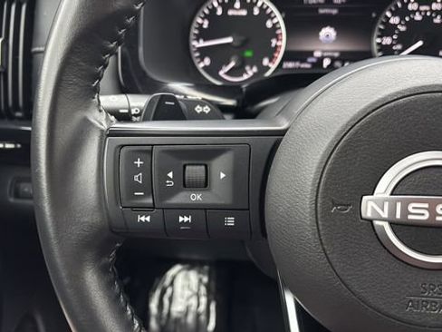 Used 2024 Nissan Pathfinder SV image 22