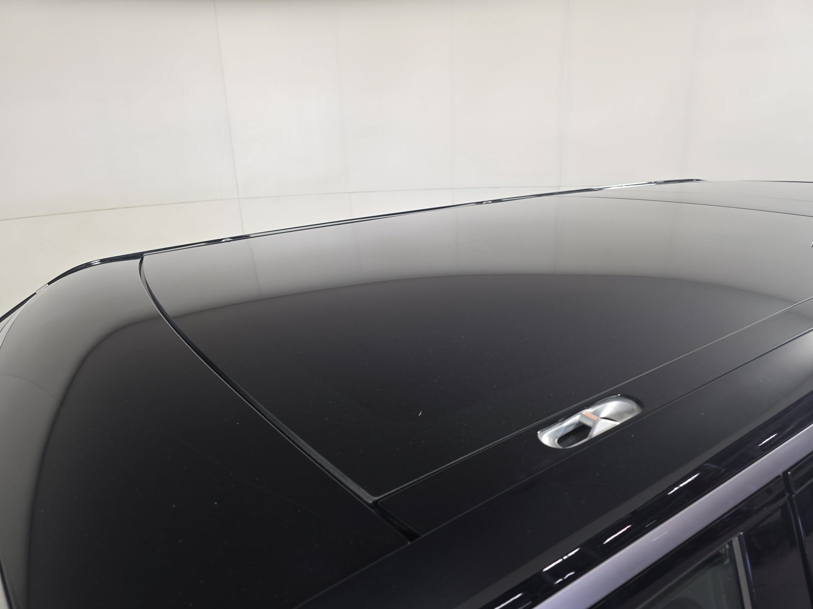 Used 2022 Rivian R1S Launch Edition Quad AWD/4WD image 13