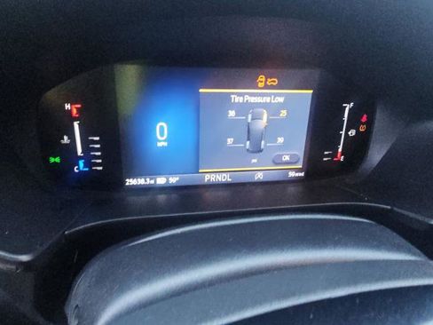 Used 2023 Ford Escape Active w/ Cold Weather Package image 5