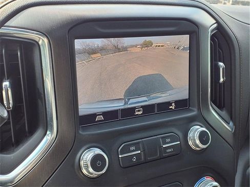 Used 2022 GMC Sierra 1500 AT4 w/ AT4 Premium Package image 11