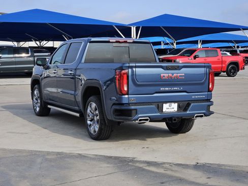 New 2026 GMC Sierra 1500 Denali w/ Denali Reserve Package AWD/4WD image 4