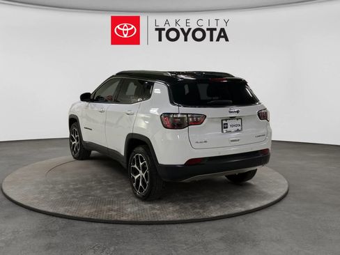 Used 2024 Jeep Compass Limited AWD/4WD image 5