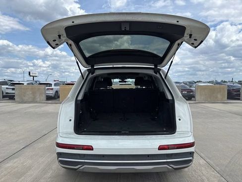 Used 2021 Audi Q7 3.0T Premium Plus AWD/4WD image 9