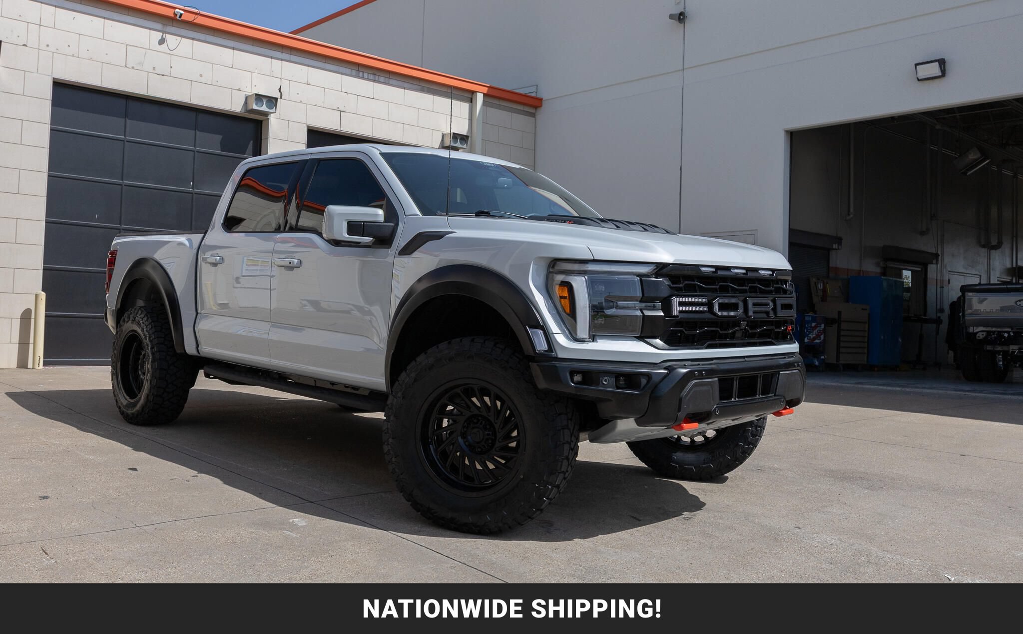 Used 2025 Ford F150 Raptor w/ Equipment Group 803A Raptor R AWD/4WD image 1