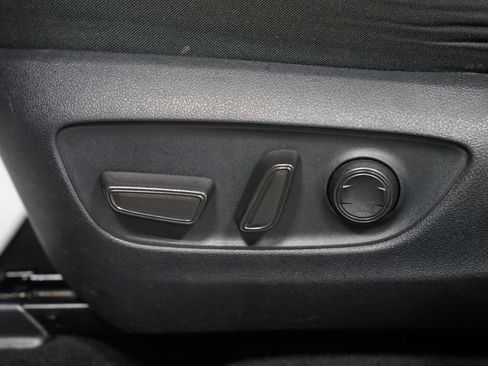 Certified 2025 Toyota RAV4 XLE AWD/4WD image 33
